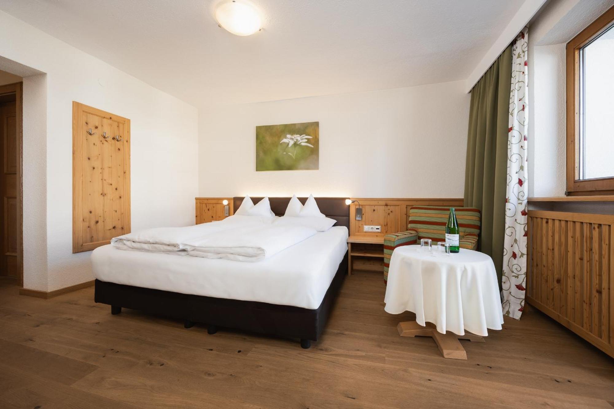 Hotel Bergblick 4 Sterne Superior Fiss Eksteriør bilde